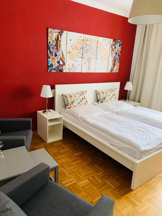 Отель Gaestehaus Der Abtei Sayn Бендорф